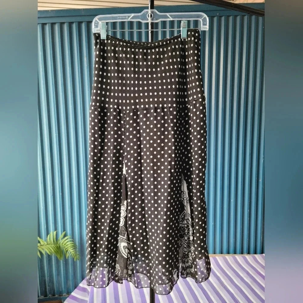 Abria by D P. Altamonte Black and White Polka Dot Skirt with Peekaboo Design 5/6